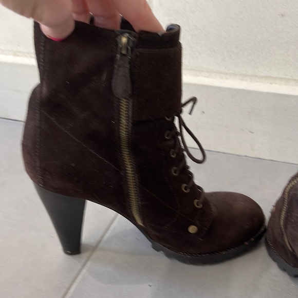 Chocolate brown platform boots - Picture 5 of 5